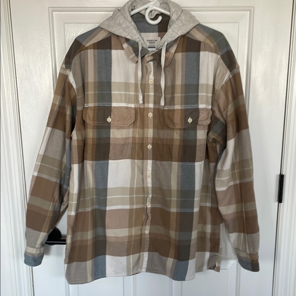 American Eagle Outfitters Tan and Gray Lightweight Plaid Shirt Jacket